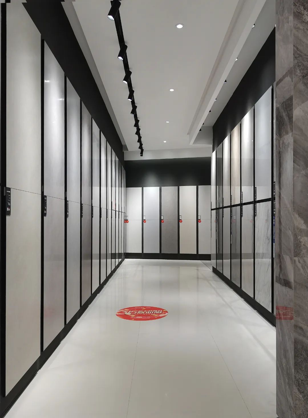 終端風采 | 強輝淮南旗艦店，中性格調，以藝術裝點設計(圖10)