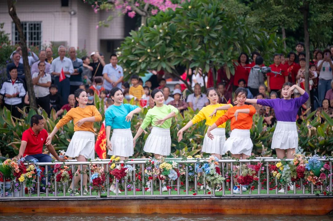 燃動金秋 | 草艇競渡，奪人風采彰顯非遺文化瑰寶之韻(圖6)